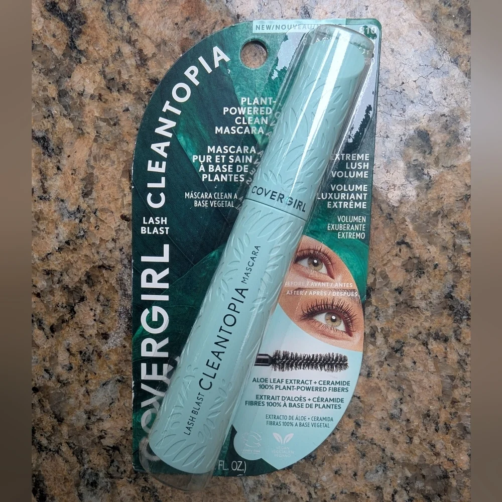 CoverGirl Lash Blast Cleantopia Mascara Black Brown NIP